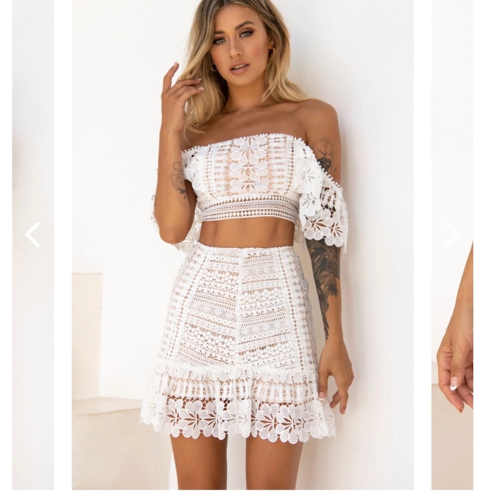 Selfie Leslie Tallulah full set